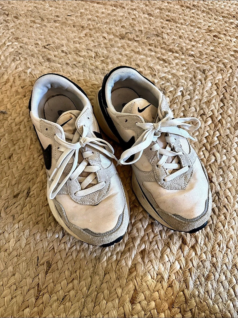 Nike waffle Sail Gum White & Black Sneakers